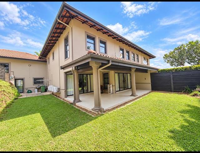 3 BEDROOM TOWNHOUSE FOR SALE IN IZINGA